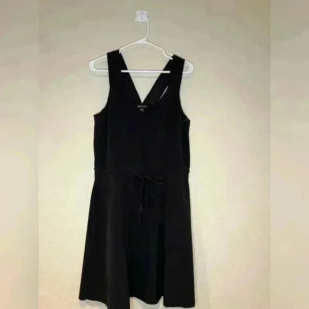 NWOT Athleta Savannah Strap black Vacation Beach Mini dress with pockets M